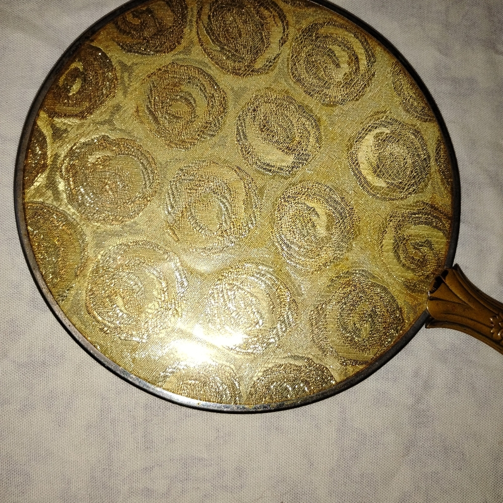Vintage Hand Held Mirror Beautiful Golden Brassy Color Estate Sale Find - Picture 6 of 15